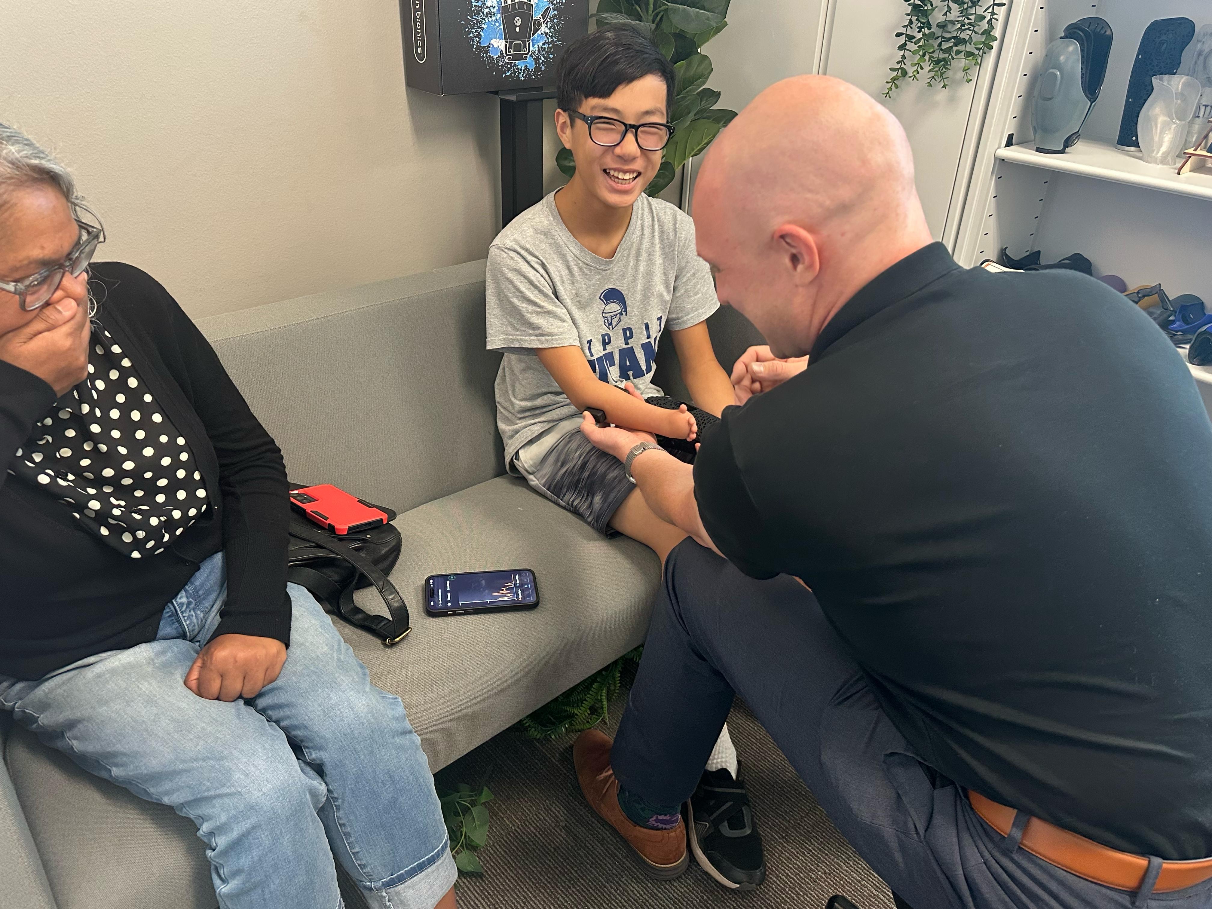 Free consultation at an Open Bionics clinic